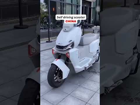 INSANE! China&#039;s New Self-Driving Scooter Is the Future of Urban Transport 🚀