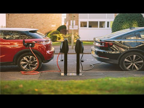 Parents demand city pull plug on EV charging station across from Brooklyn school