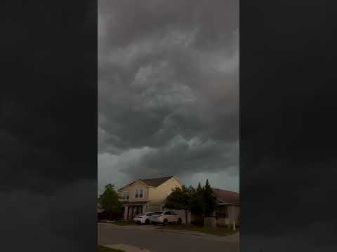 Calm before the storm…⛈️ #storm #sanantonio #texas #shorts #weather