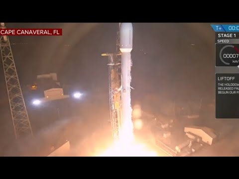 SpaceX launches mysterious payload that lights up evening sky