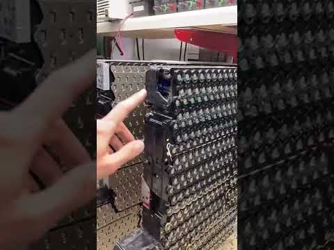 Cooling system and how it works inside Tesla Roadster battery! #Shorts