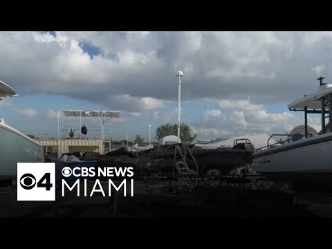 1 dead, 4 others hospitalized after fiery boat explosion in Dania Beach