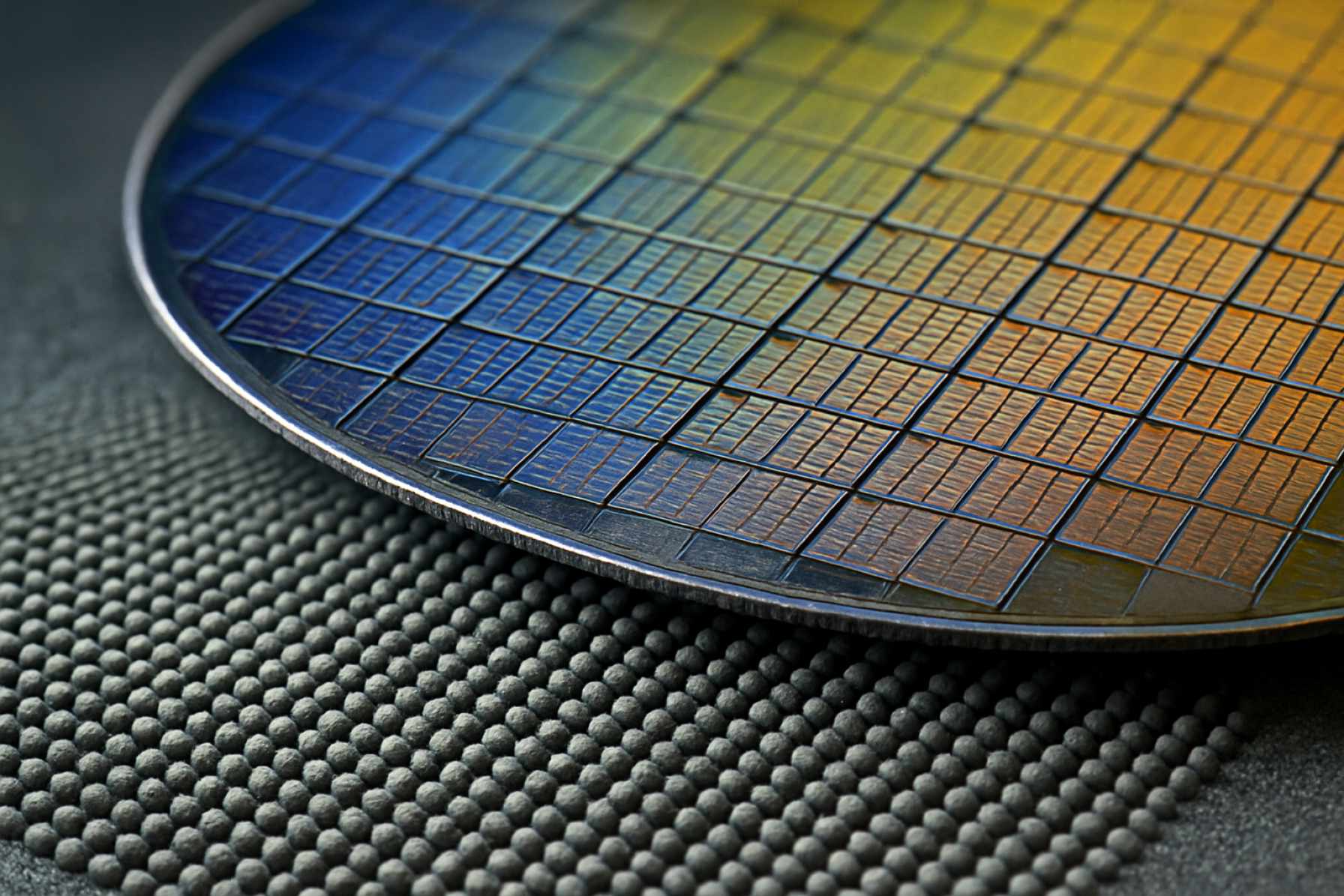 Oxide Nanodot Tech in 2025: The Breakthroughs Set to Disrupt Electronics & Energy Markets 